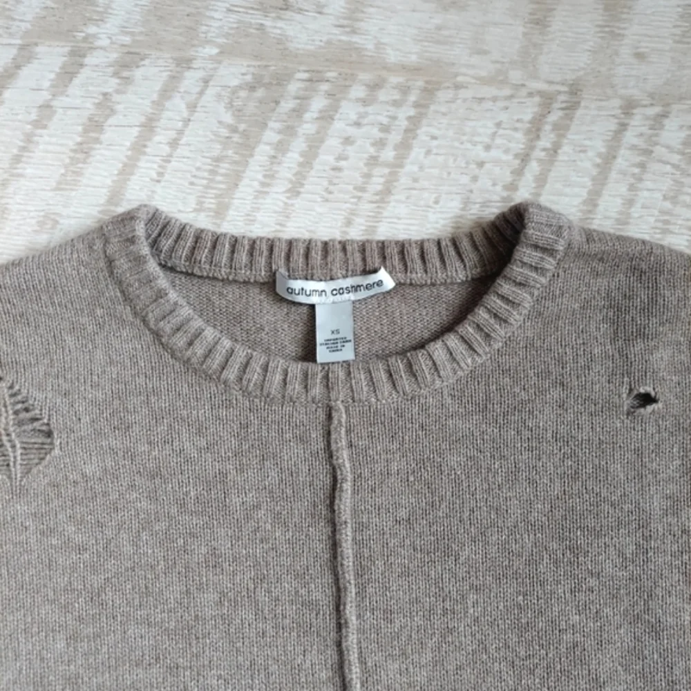 autumn cashmere Distressed Crew Neck Sweater - Picture 12 of 15